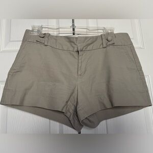 Banana Republic shorts!